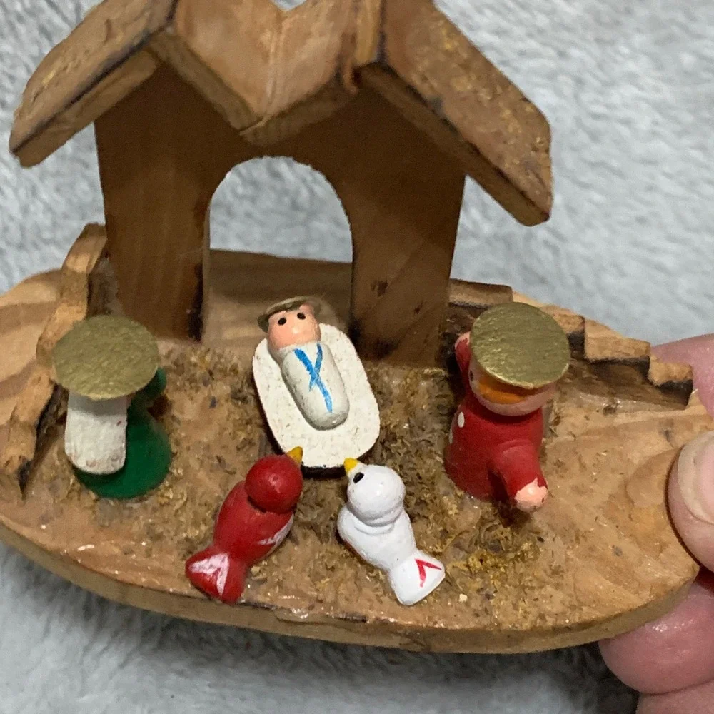Vintage Miniature Wooden Nativity‎ Scene Hand Painted Taiwan Christmas Decor 3in